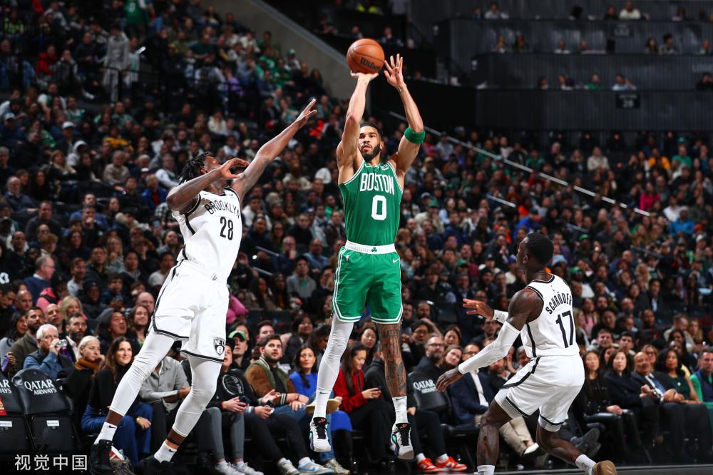 承受着巨大 承受着巨大